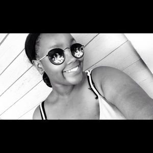 Meet your Posher, Laquesha